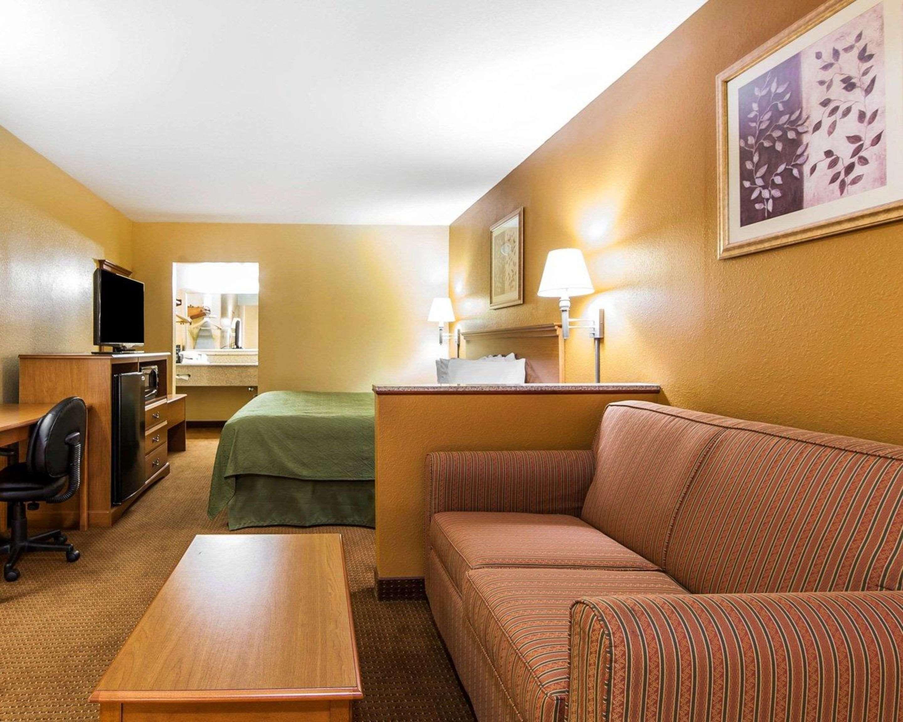Quality Inn & Suites Cartersville Extérieur photo